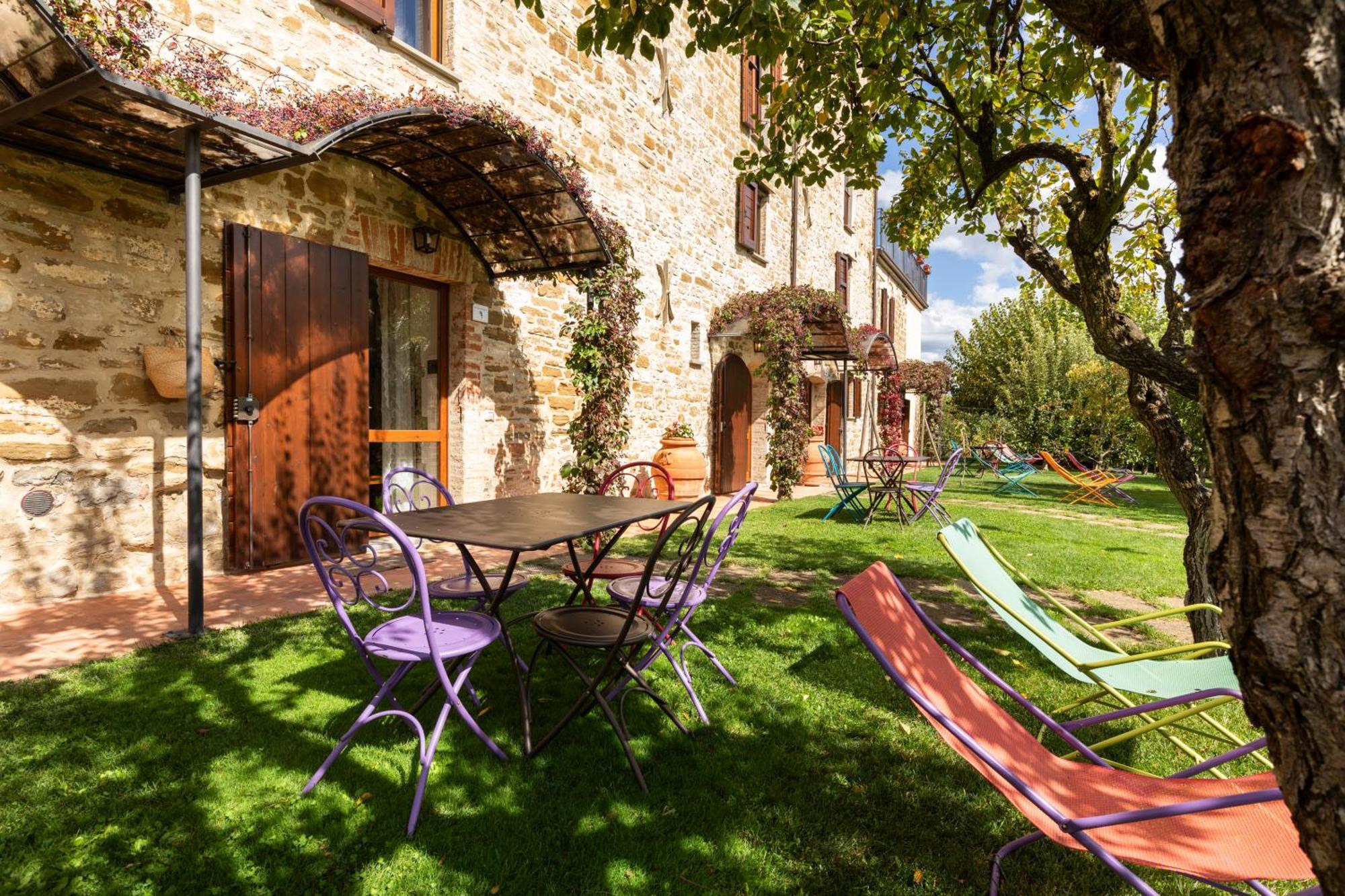 Agriturismo I Gelsi Di Santa Cristina 구비오 외부 사진
