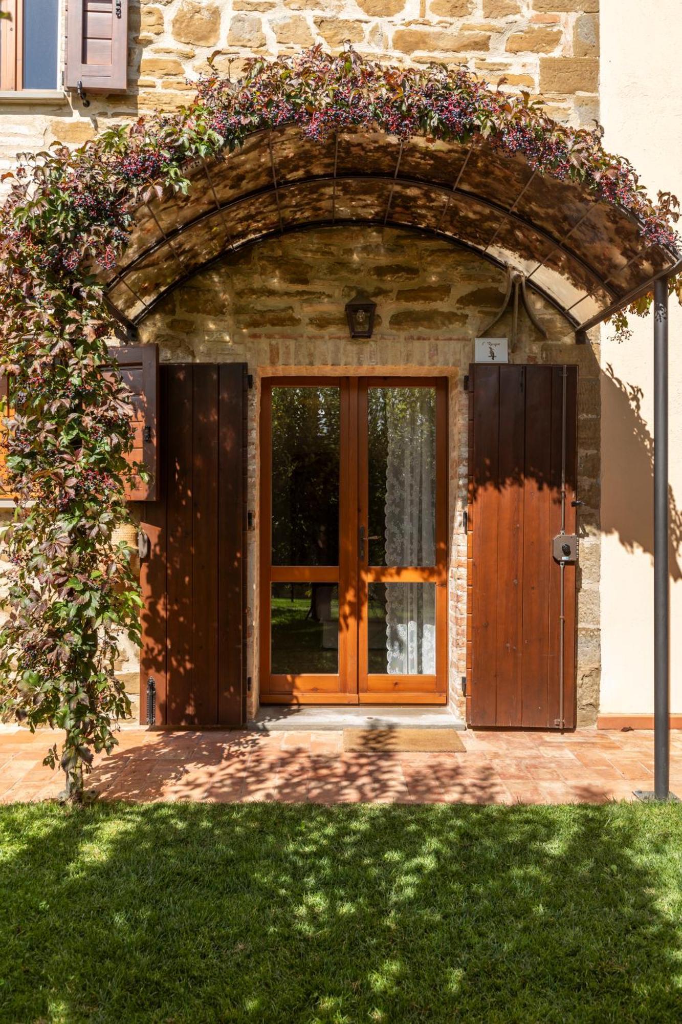Agriturismo I Gelsi Di Santa Cristina 구비오 외부 사진