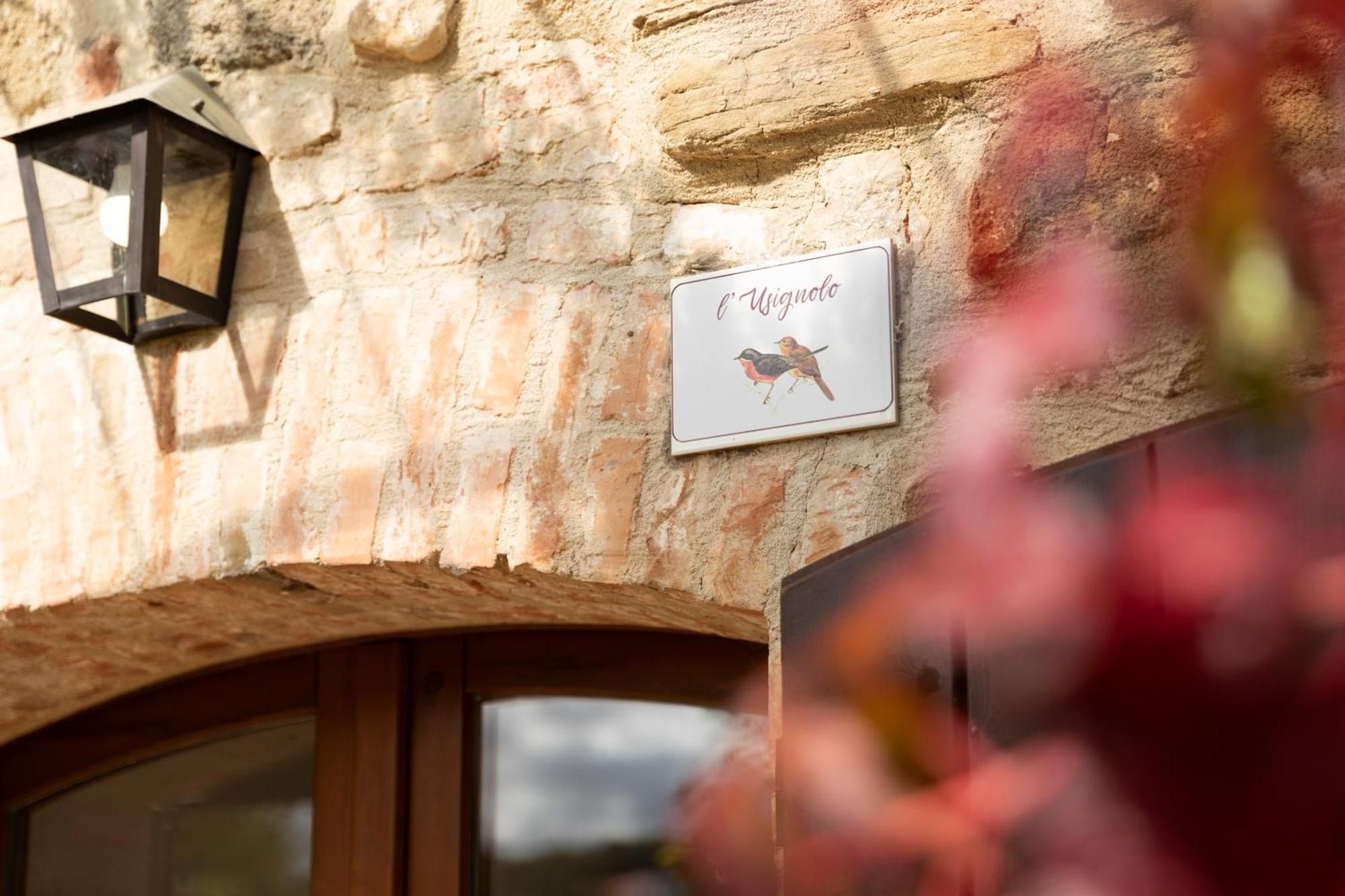 Agriturismo I Gelsi Di Santa Cristina 구비오 외부 사진